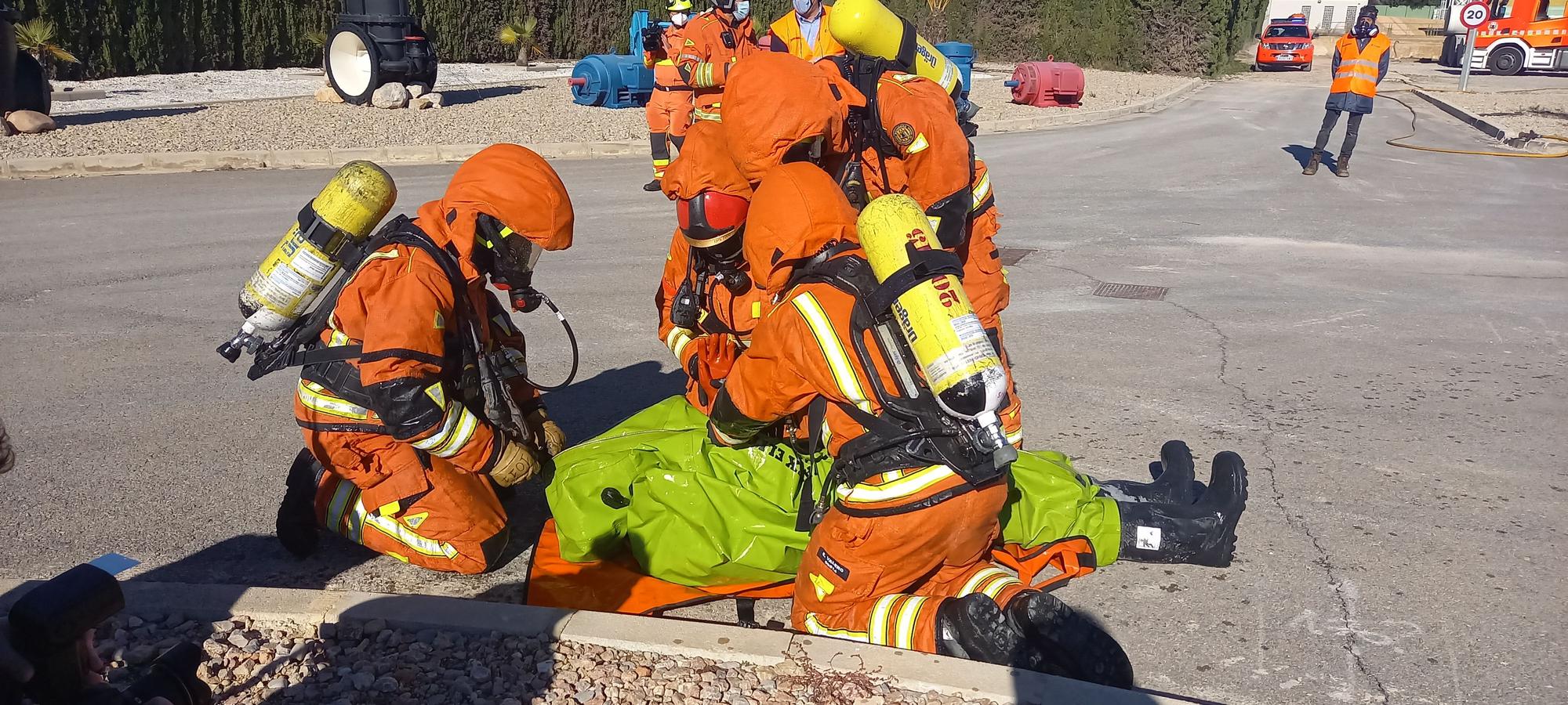 La EMSHI confirma su capacidad de respuesta ante graves emergencias con el simulacro en la potabilizadora La Presa