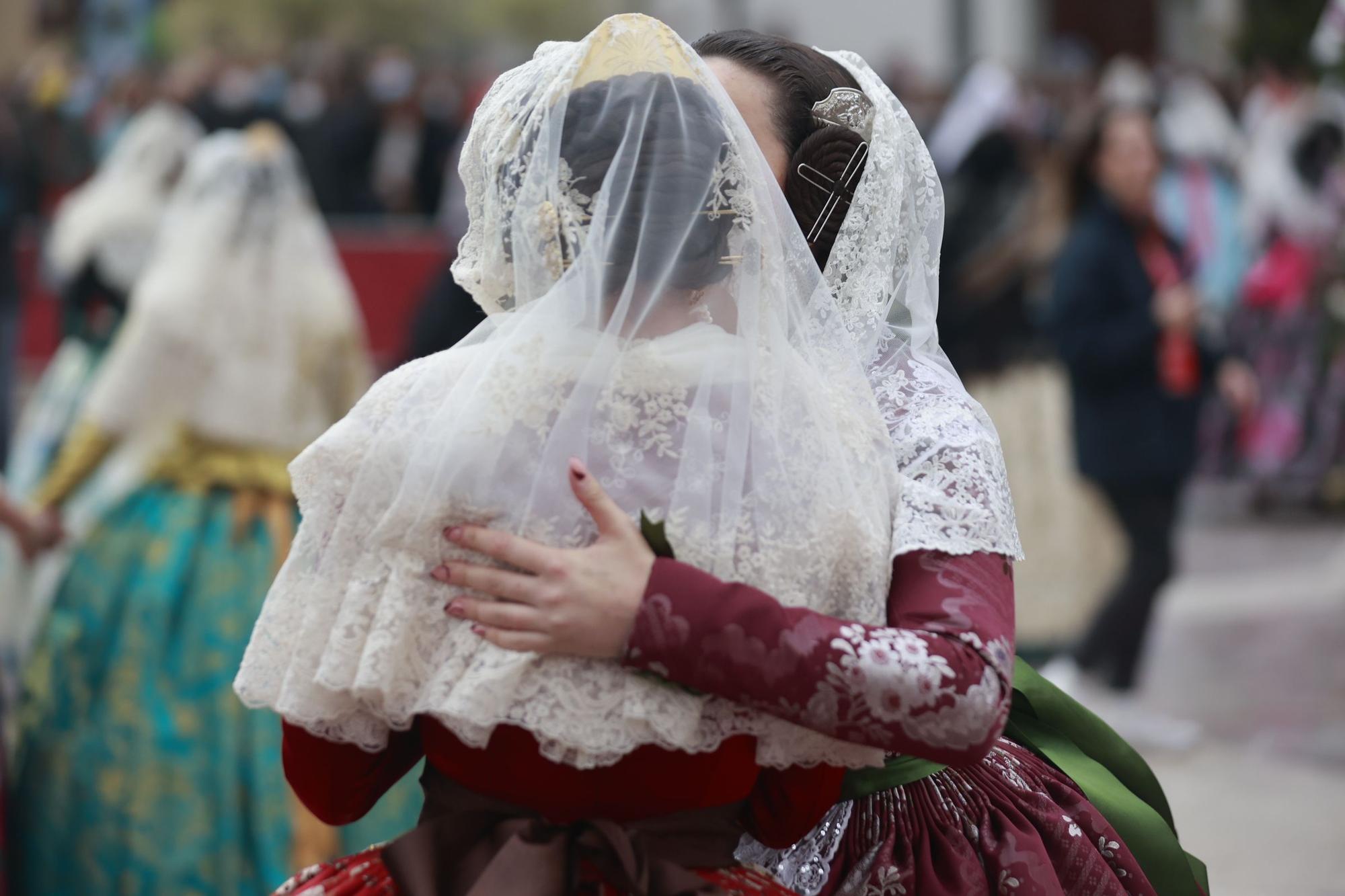 Búscate en el segundo día de ofrenda por la calle Quart (entre las 18:00 a las 19:00 horas)