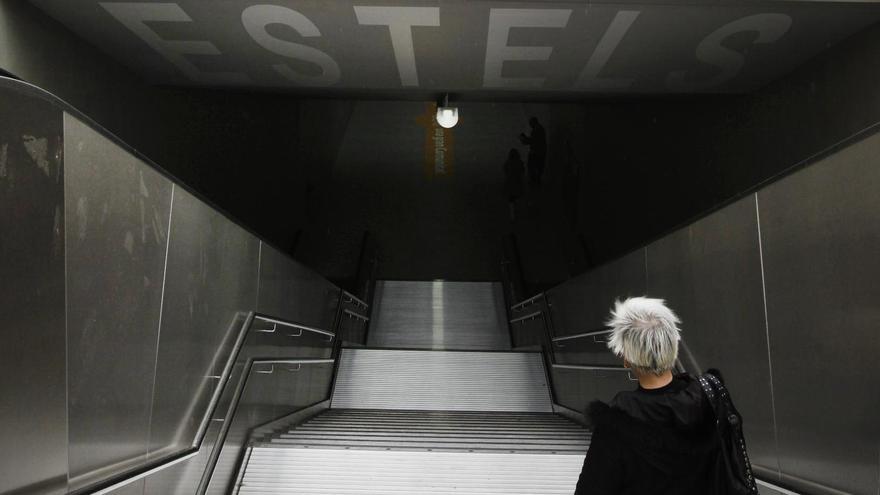 Entrada a la estación de Luceros, que dejará de ser &quot;término&quot;