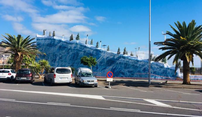 Tobogán de más de 6 metros en la Plaza de España