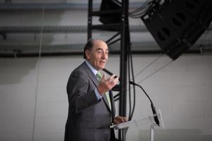 El presidente de Iberdrola, Ignacio Sánchez Galán, interviene en la inauguración de la nueva planta de Wallbox, a 20 de abril de 2022, en Barcelona.