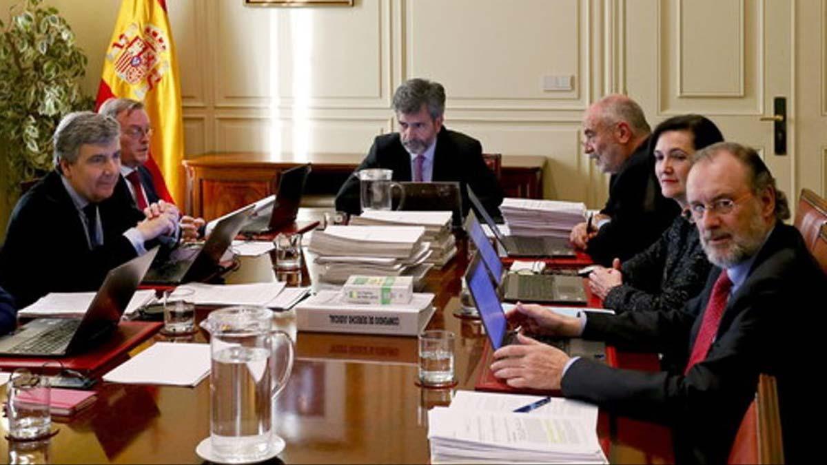 El CGPJ analitza la retallada de les seves competències mentre espera ser renovat