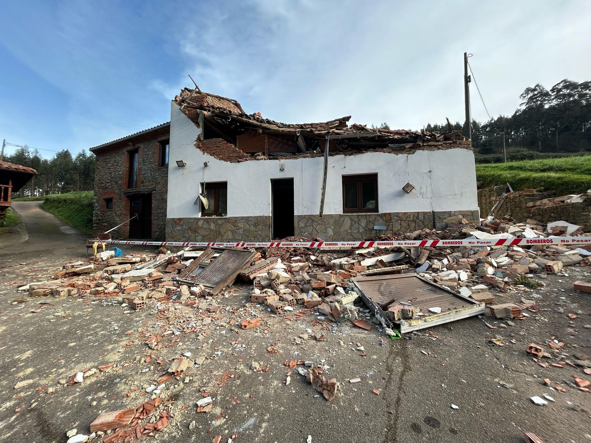 Grave accidente en Gozón: doce heridos, siete menores de edad