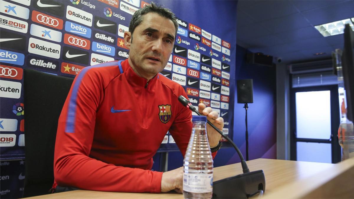 Ernesto Valverde, entrenador del Barça, en una rueda de prensa