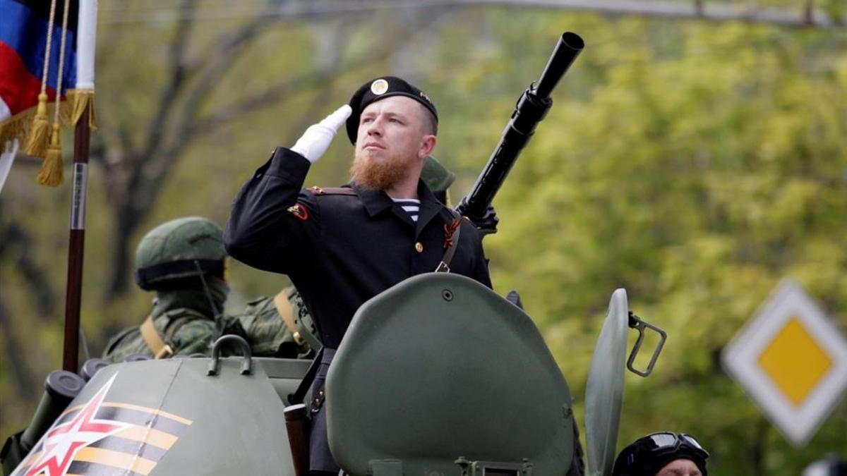 Arseny Pavlov en una parada militar el pasado mes de mayo en Donetsk.