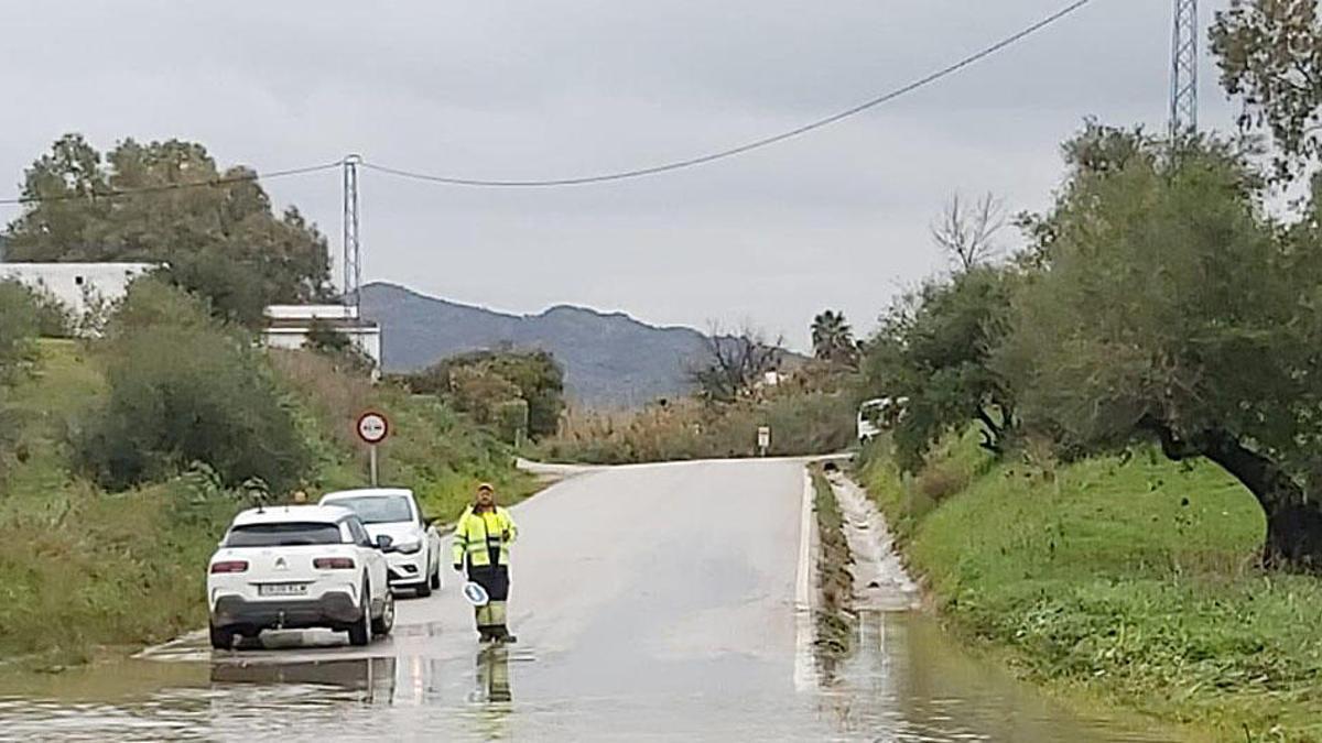 El Consistorio quiere construir varios puentes en la zona de Zapata para facilitar que los agricultores accedan a sus explotaciones.