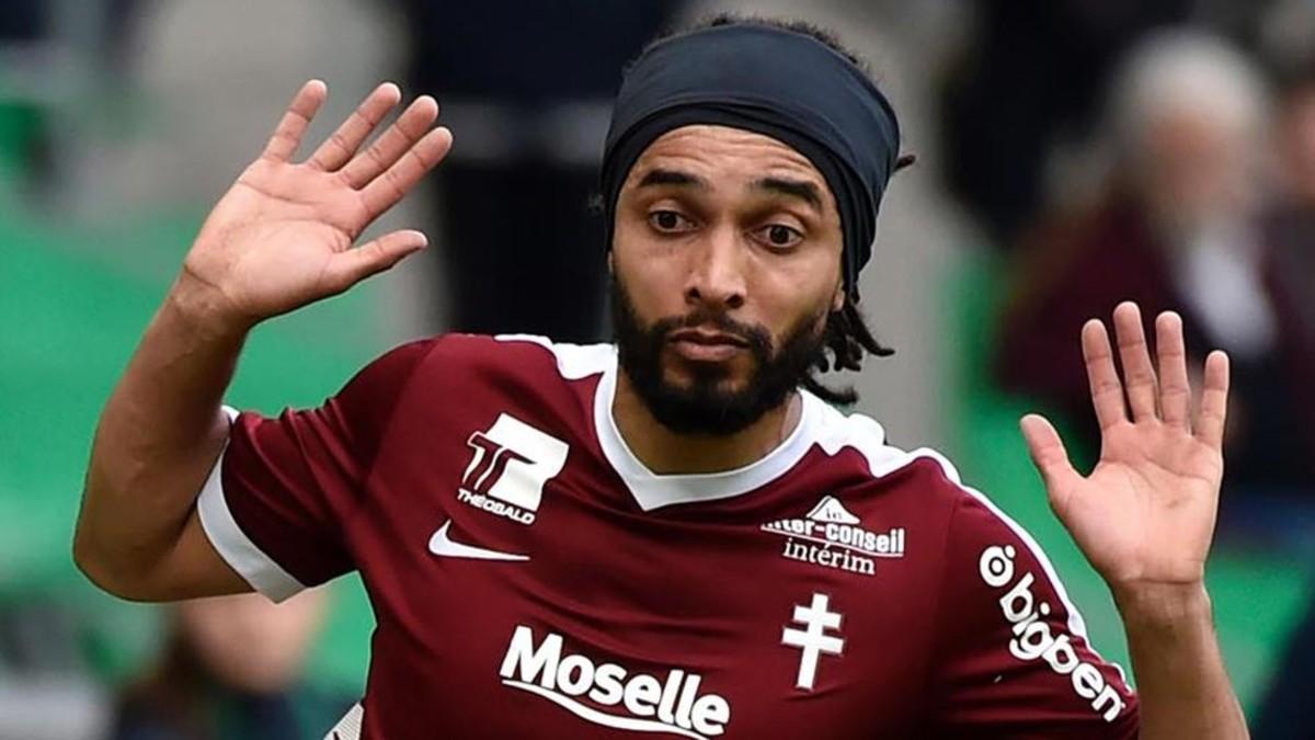 Assou-Ekotto acaba contrato con el Metz