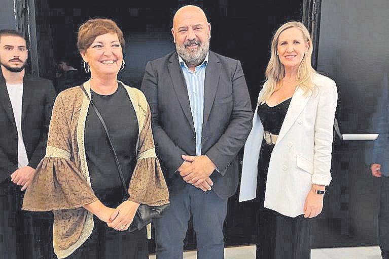 Ana Ferrá, Jaime Martinez y Lydia Pérez.