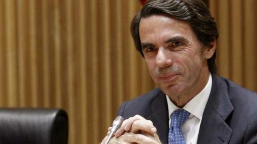 Aznar: &quot;Yo no estoy contra nadie. Estoy con los españoles&quot;