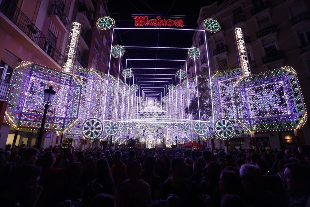 Encendido de luces de la falla Cuba-Literato Azorín