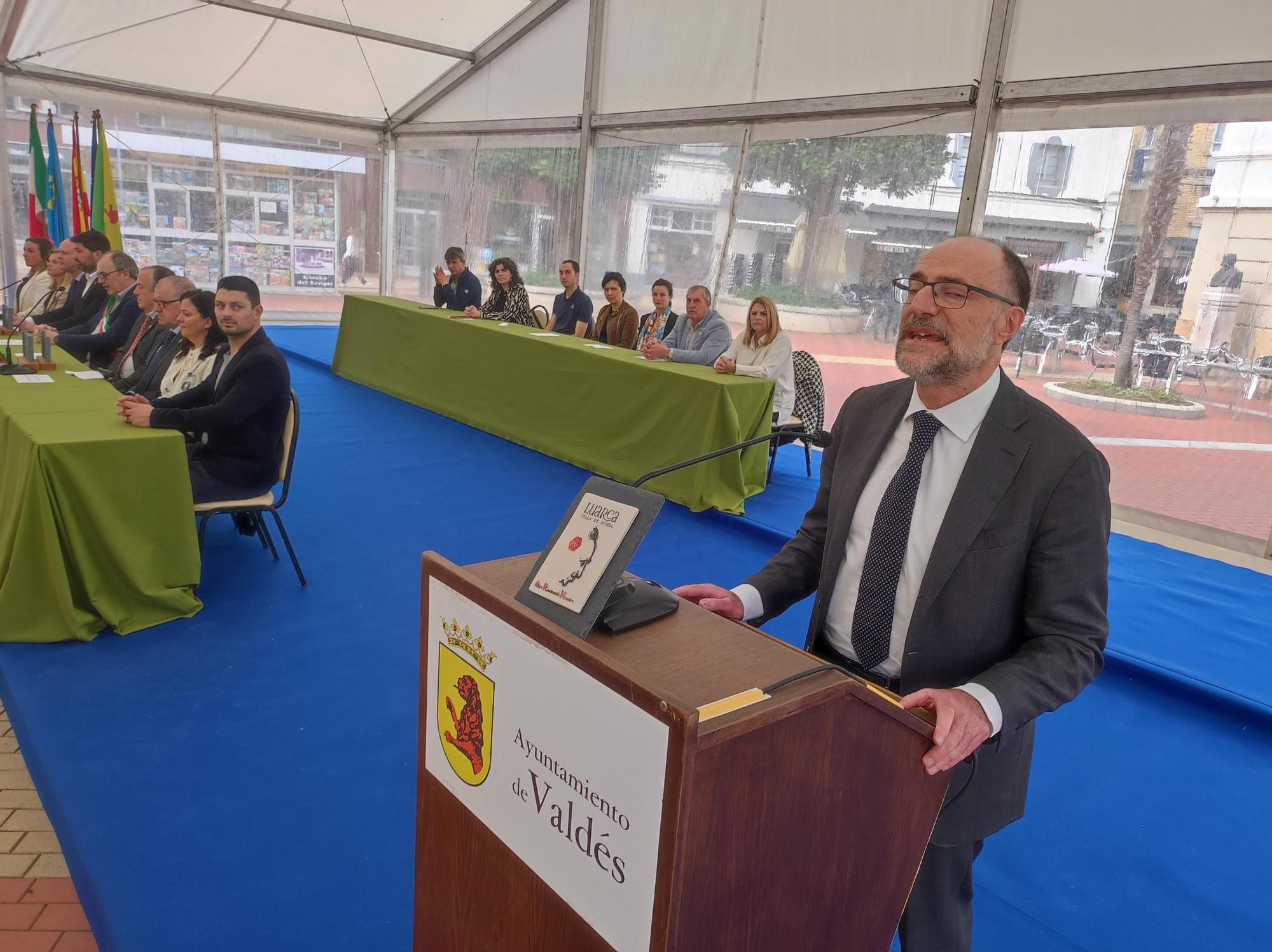 En imágenes: Luarca se viste de gala para hermanarse con la localidad italiana patria de Camillo Golgi