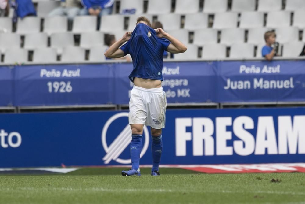 El partido del Oviedo ante el Numancia, en imágenes.