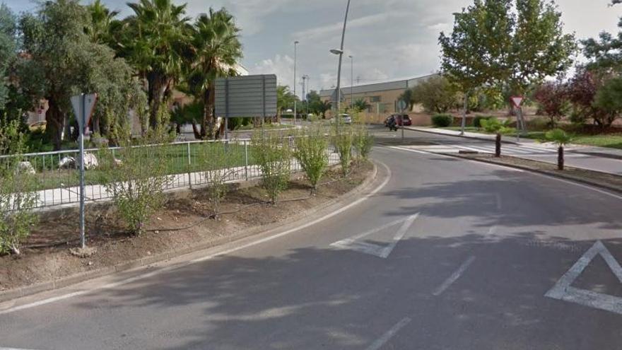 Herido de carácter &quot;menos grave&quot; un ciclista tras sufrir un accidente en Villanueva de la Serena