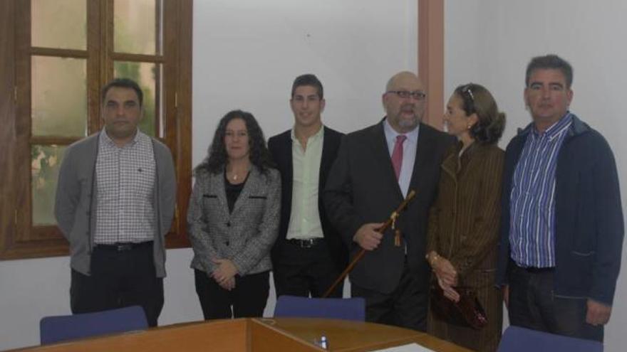 Imagen del alcalde de Santa Eugènia, Xisco Martorell, con su equipo de gobierno.