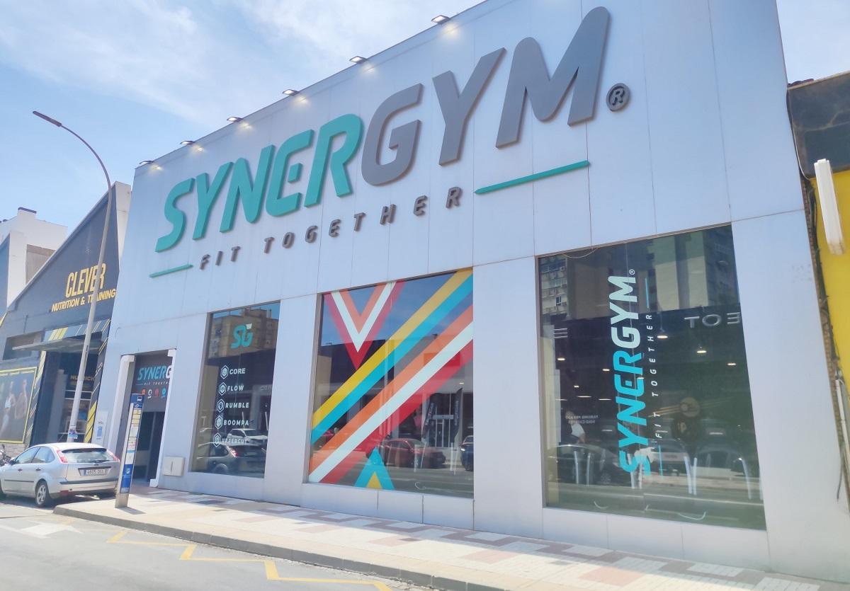 El gimnasio de Synergym en la zona de Los Guindos, en Málaga, ha sido remodelado.