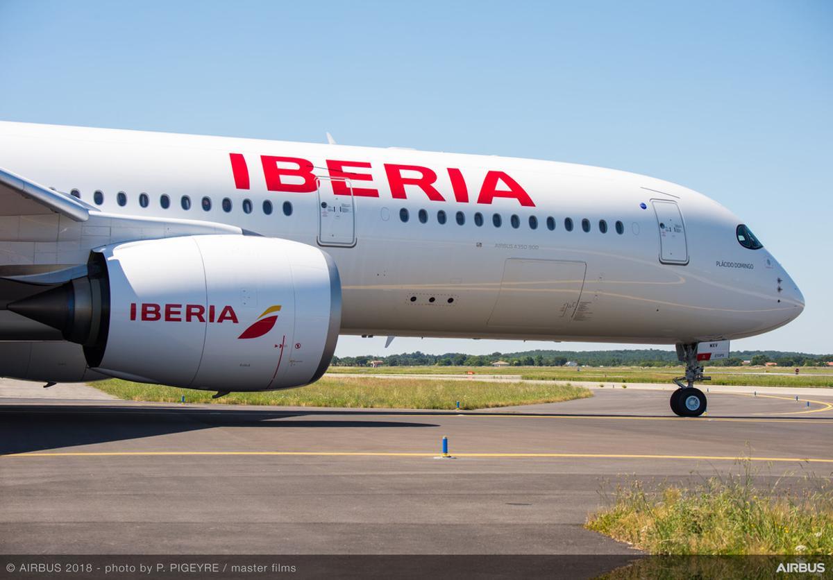 first-a350-900-delivery-to-iberia-ferry-flight-003