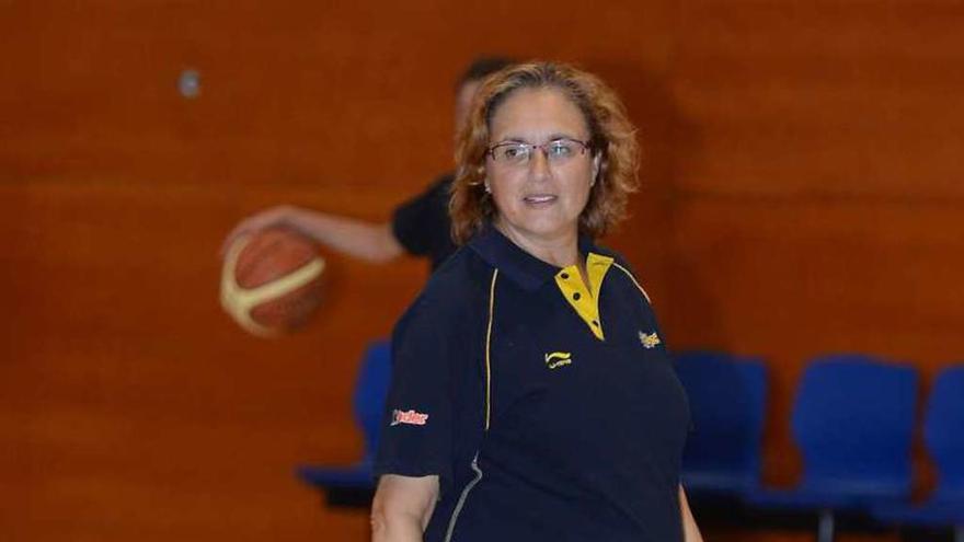 Mayte Méndez durante el entrenamiento de ayer. // R.V.