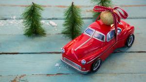 Hay muchas opciones para regalar a los apasionados del motor.