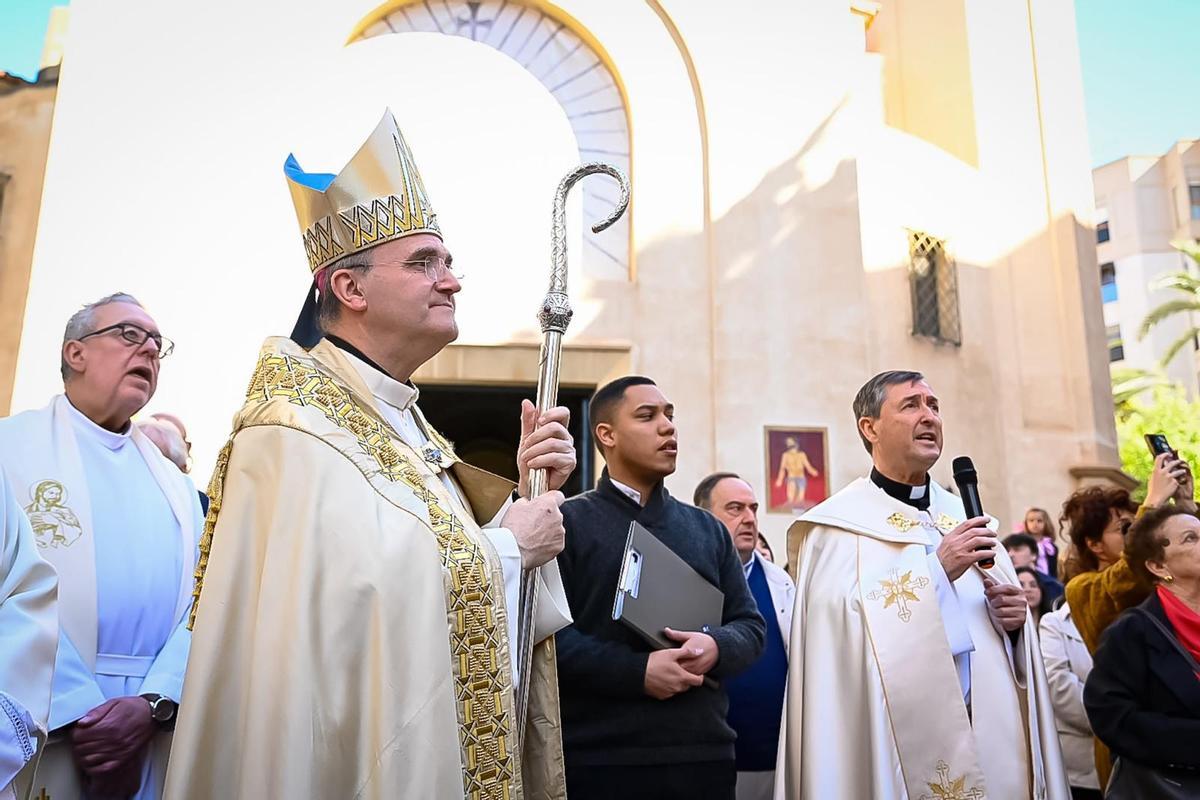 El Domingo de Resurrección en Elche, en imágenes