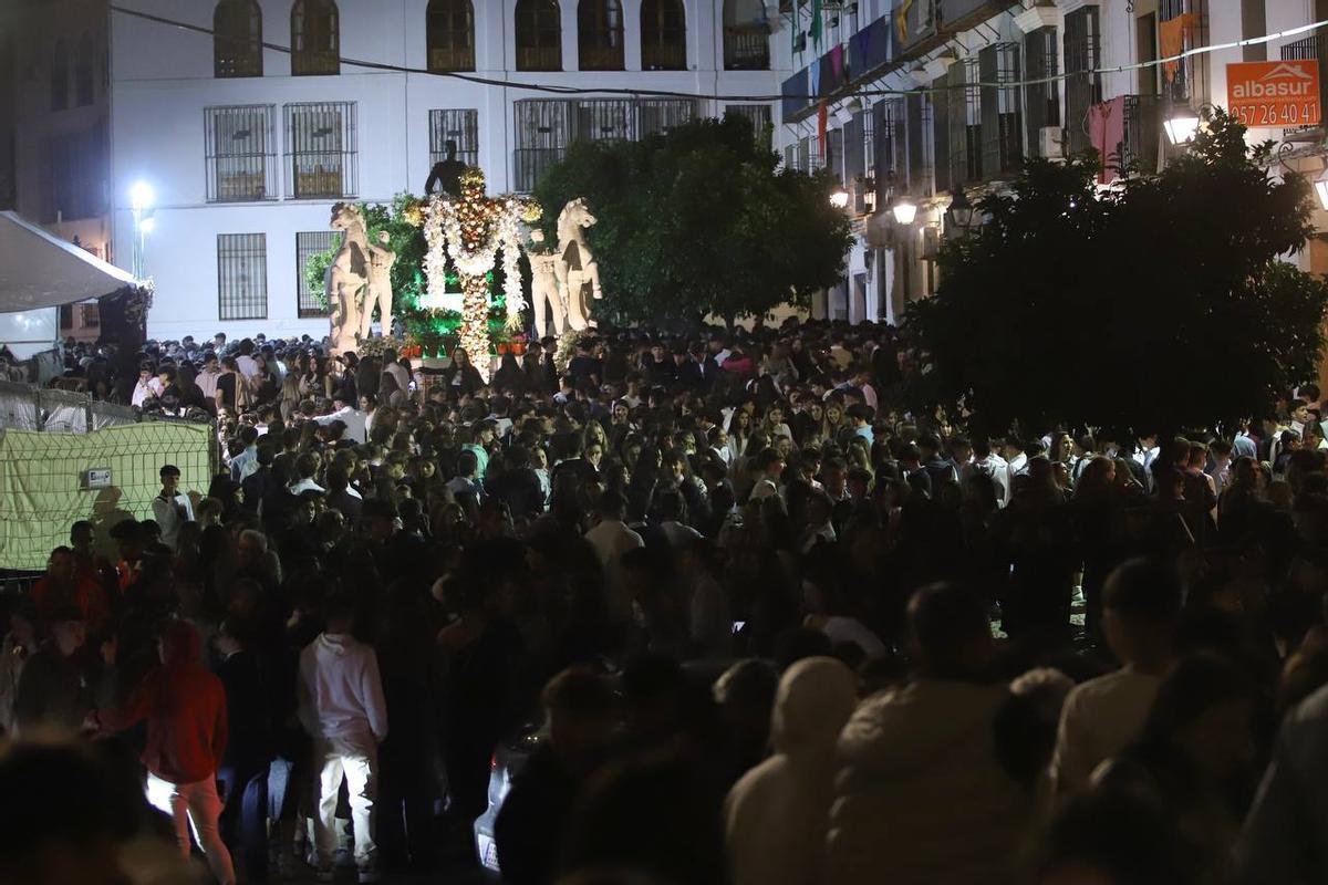 Plaza Conde de Priego, en el barrio de Santa Marina, este martes por la noche.