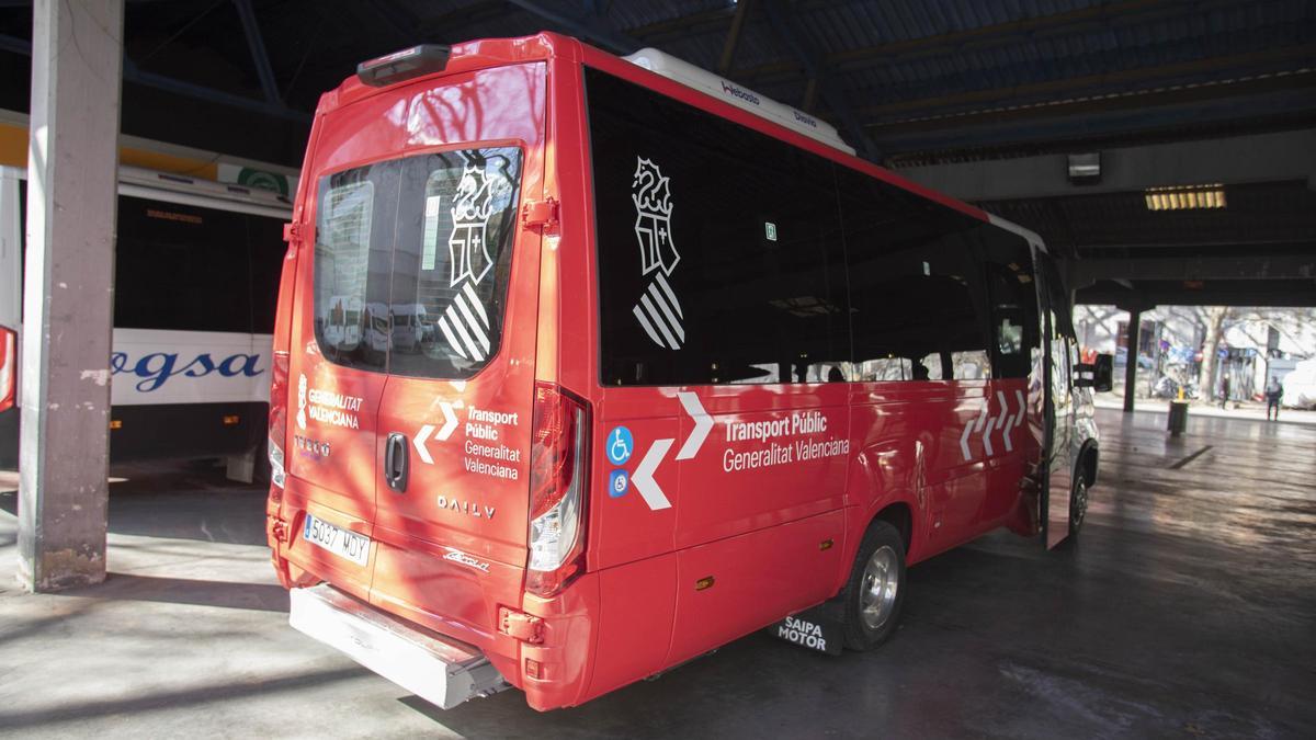 Los autobuses de la Generalitat serán gestionados por la empresa La Concepción de Ontinyent.