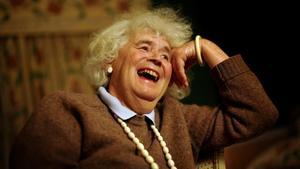 undefined8332884 writer jan morris reacts during an interview with reuters in201120225857