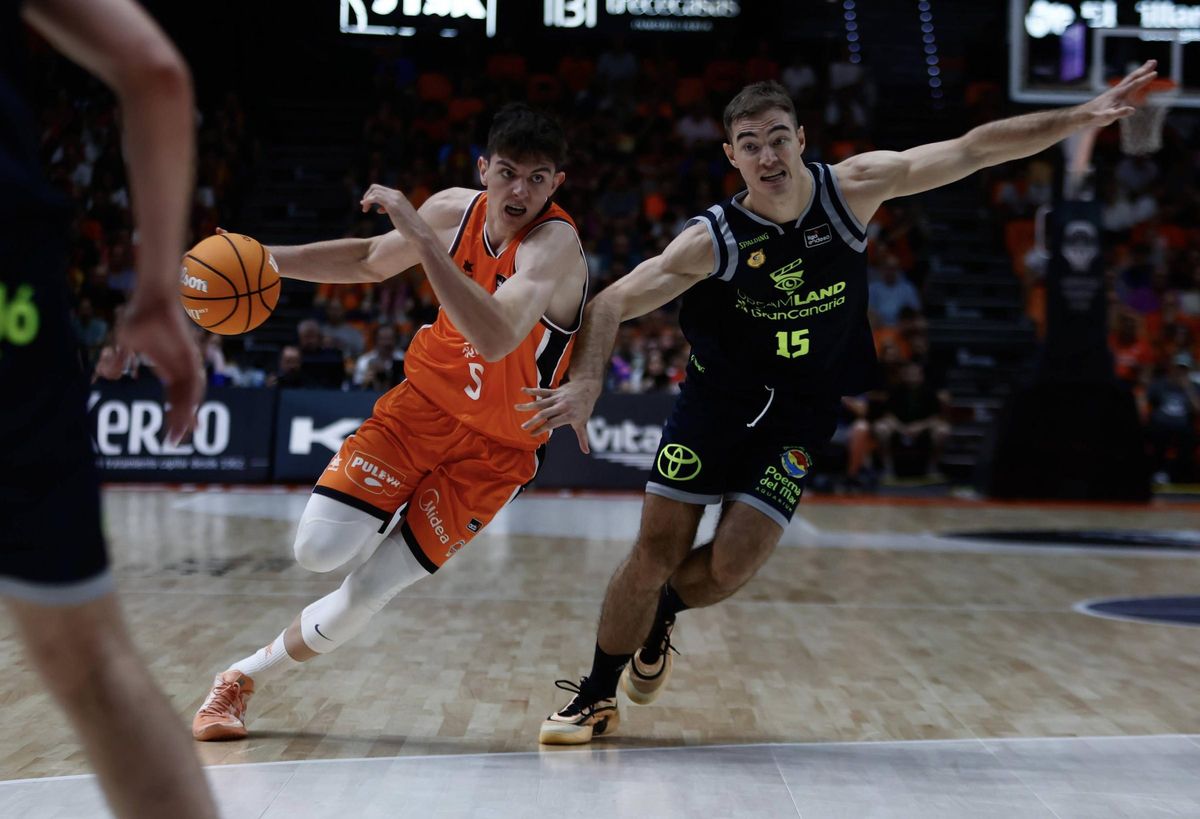 Sergio de Larrea, en el primer partido del playoff ante el Gran Canaria