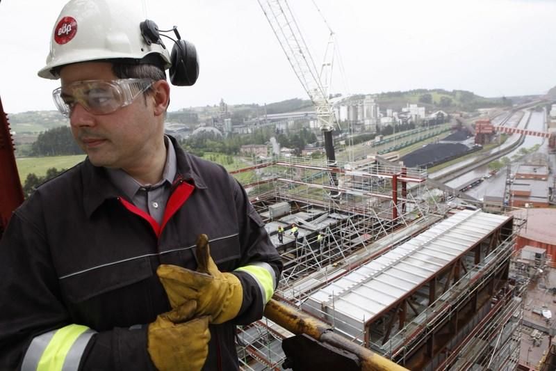 Obras de mantenimiento en la térmica de Aboño