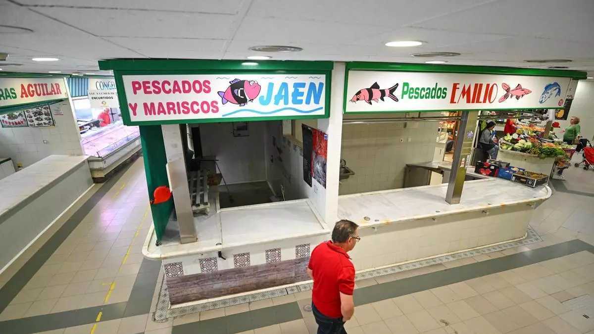 La rehabilitación de los mercados de Carrús arrancará en junio, se abren a la hostelería y los vendedores actuales tendrán prioridad