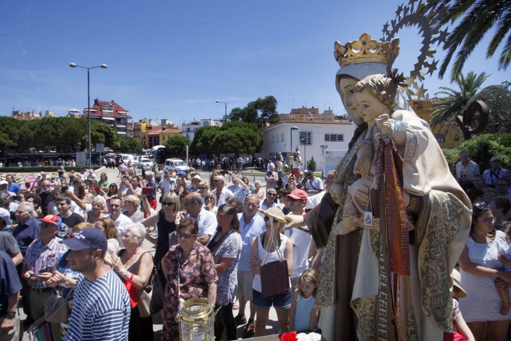 Processó marinera en honor a la Verge del Carme a Palamós