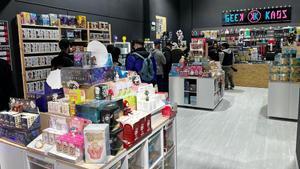 Cola para comprar en Geekkaos, el pásado sábado.