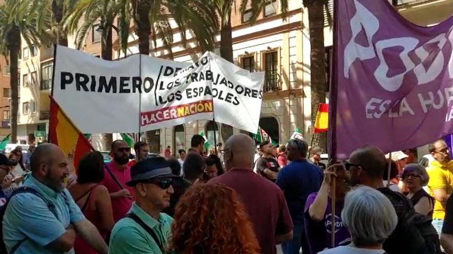 Polémico inicio de la manifestación del 1 de mayo en Málaga