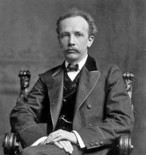Richard Straus.