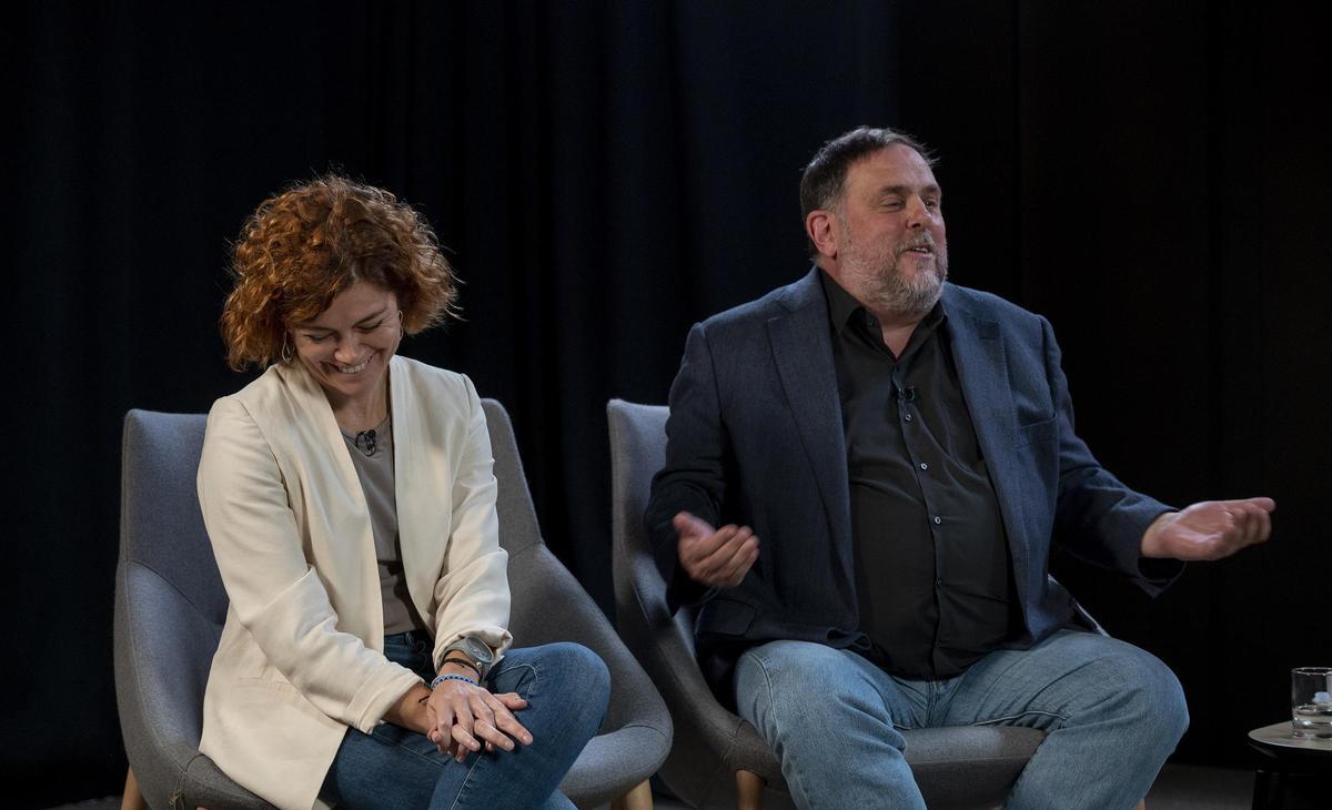 Elisenda Alamany y Oriol Junqueras en la entrevista con EL PERIÓDICO.