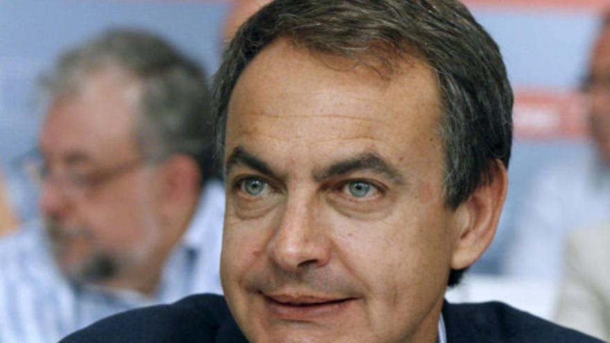 José Luís Rodríguez Zapatero durante la reunión del Comité Federal del PSOE, que dará el visto bueno al inicio del proceso para preparar las candidaturas de las elecciones autonómicas y municipales de 2011.