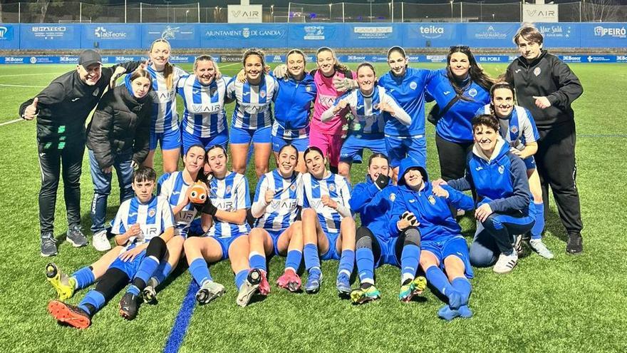 El Club de Fútbol Gandia marcha imparable en la Primera Regional Valenta
