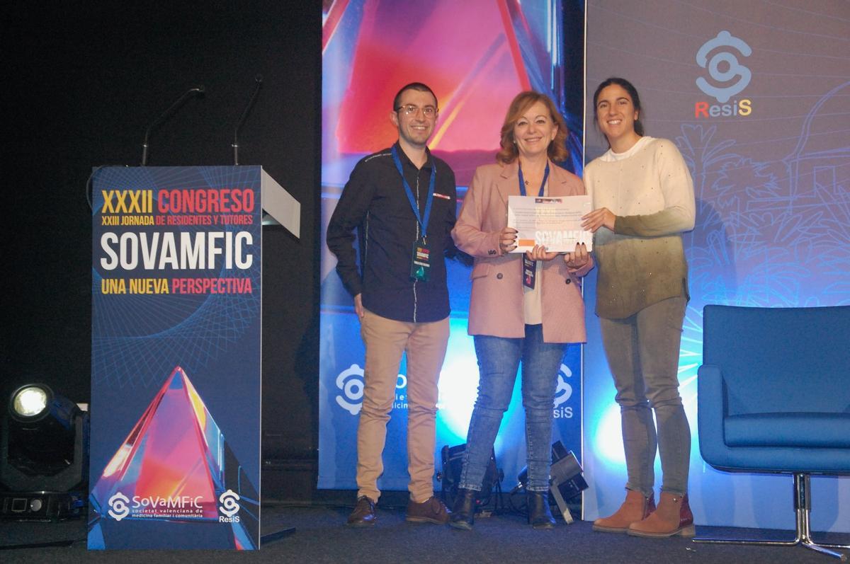 Representantes del centro de salud de Santa Pola que han resultado premiados en el Congreso de Sovamfic