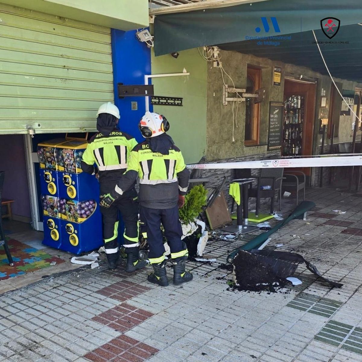 La terraza tras el accidente en Rincón de la Victoria