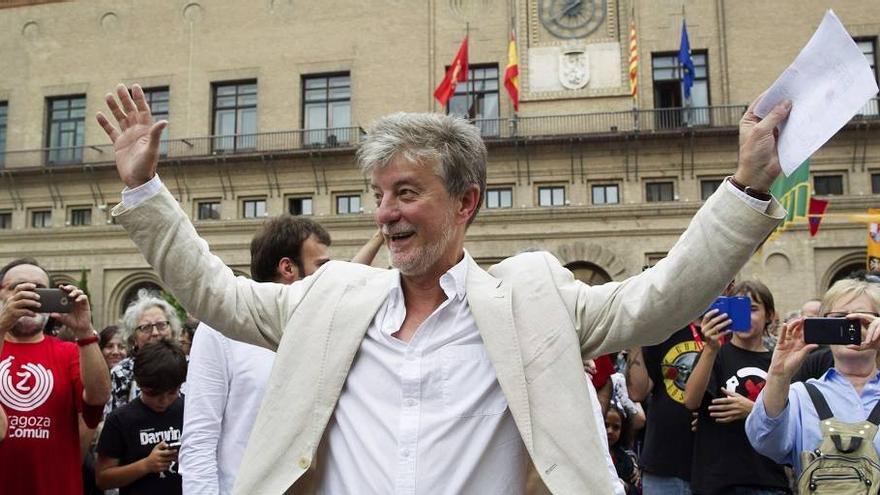 Pedro Santisteve, elegido alcalde de Zaragoza con los votos de PSOE y CHA