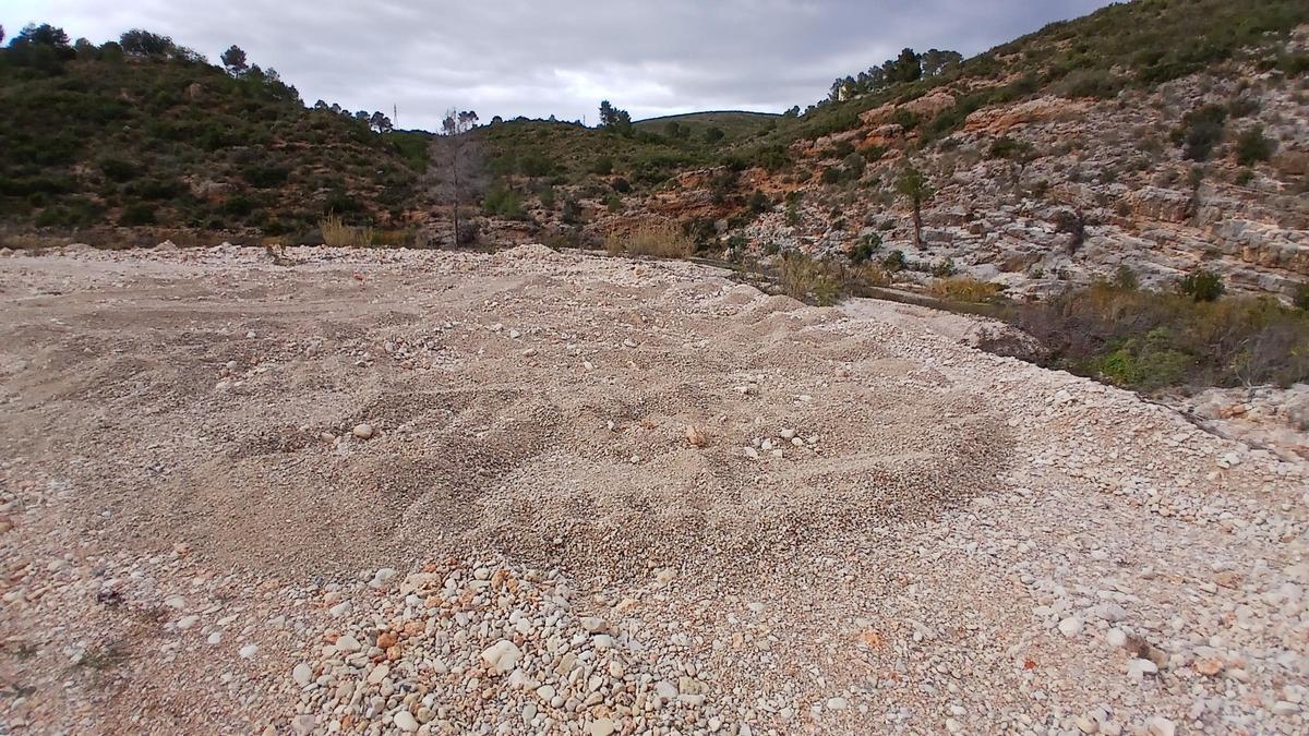 Río Magro a su paso por Macastre.