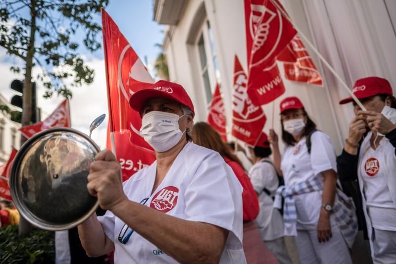 Protesta de CCOO en la capital tinerfeña | 11-2-2021