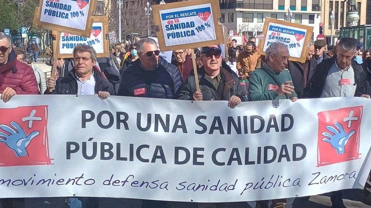 Pancarta del Movimiento en Defensa de la Sanidad Pública de Zamora, una de las organizaciones convocantes de la manifestación de Valladolid.  | CEDIDA