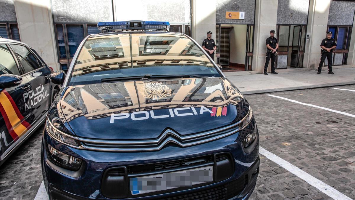 Imagen de la Comisaría de Alcoy, donde se han practicado dos de las detenciones.