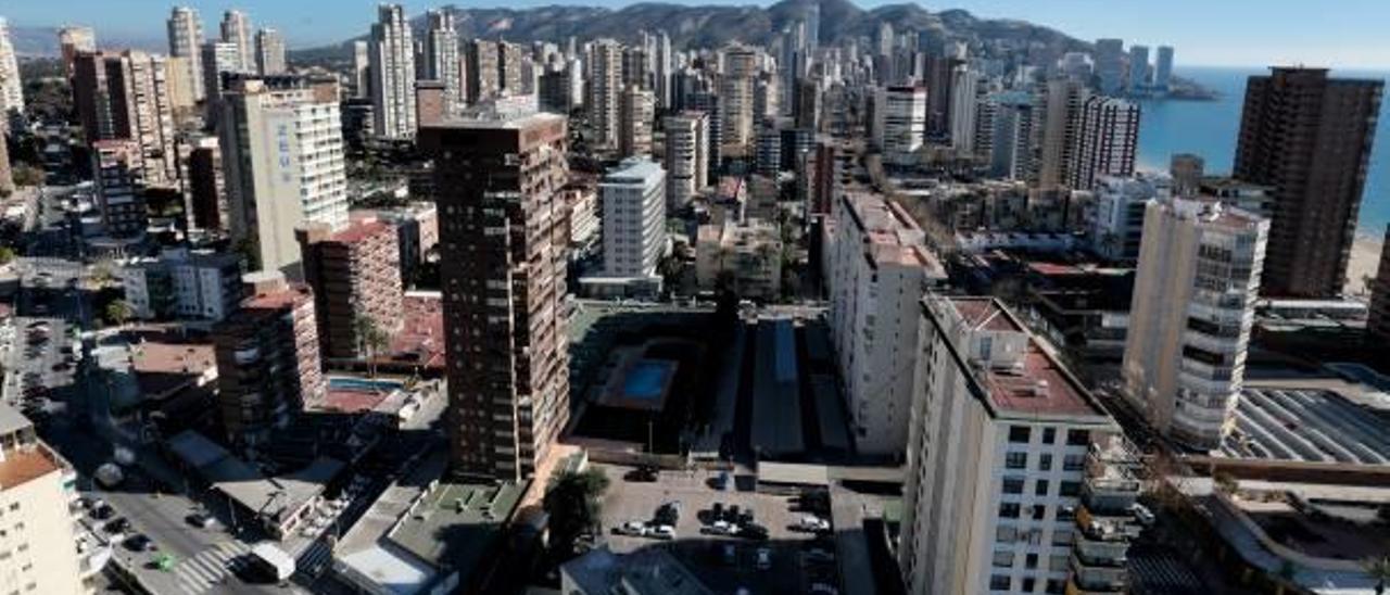 La venta de viviendas a extranjeros genera ya 2.250 millones en Alicante