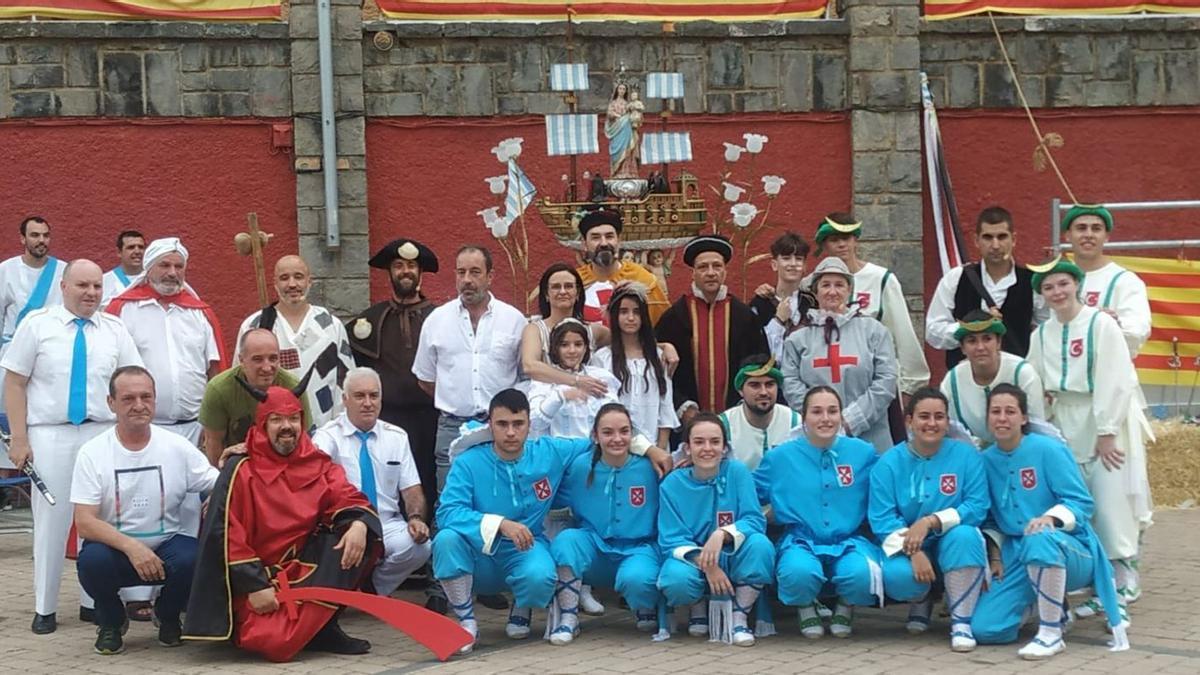 La Asociación Cultural Dance de Encinacorba ha trabajado duro para recuperar la tradición.  |   