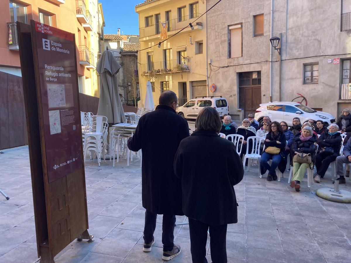 La presentació de la nova senyalització històrica