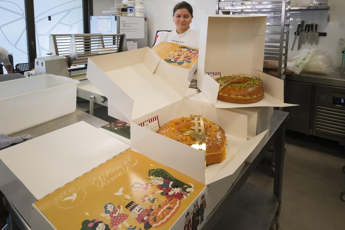 Preparación de Roscones de Reyes en Las Palmas de Gran Canaria