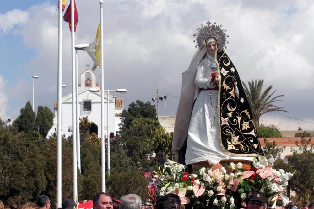 Subida de la Virgen de la Soledad al Calvario