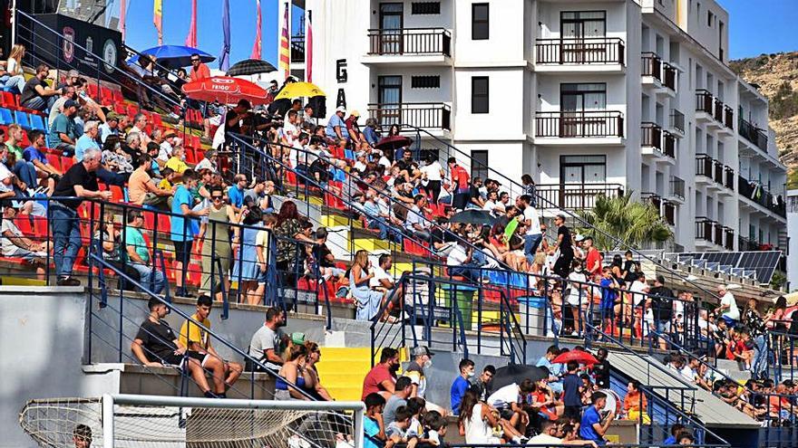 Ambiente de gala en el Municipal de Sant Antoni. | SDP