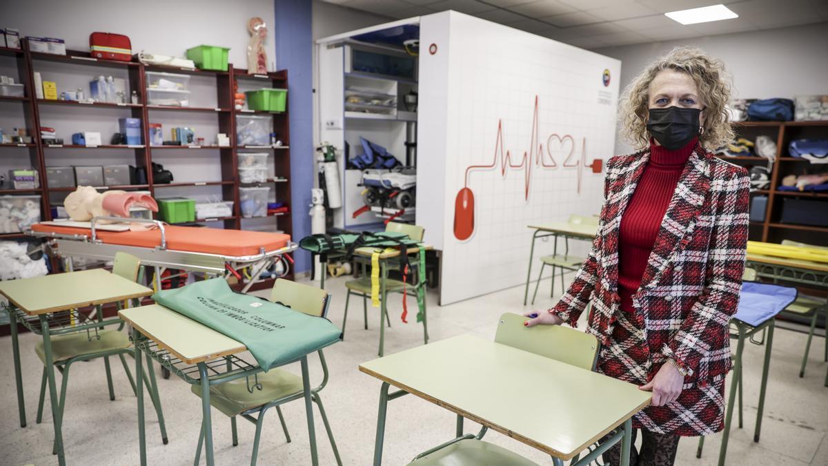 La profesora Mar Alemán en el IES de Cerdeño